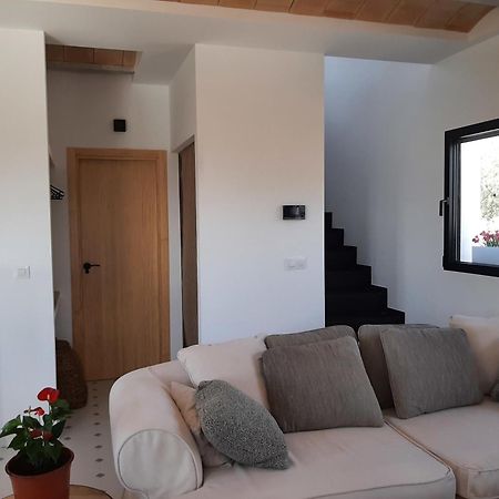 Casita Del Embalse Con Encanto Biar Zewnętrze zdjęcie