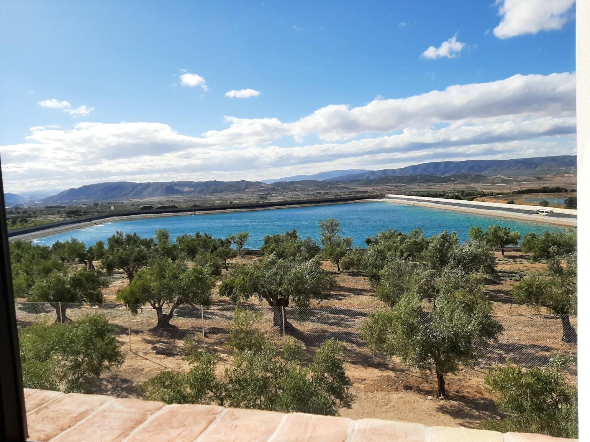 Casita Del Embalse Con Encanto Biar Zewnętrze zdjęcie
